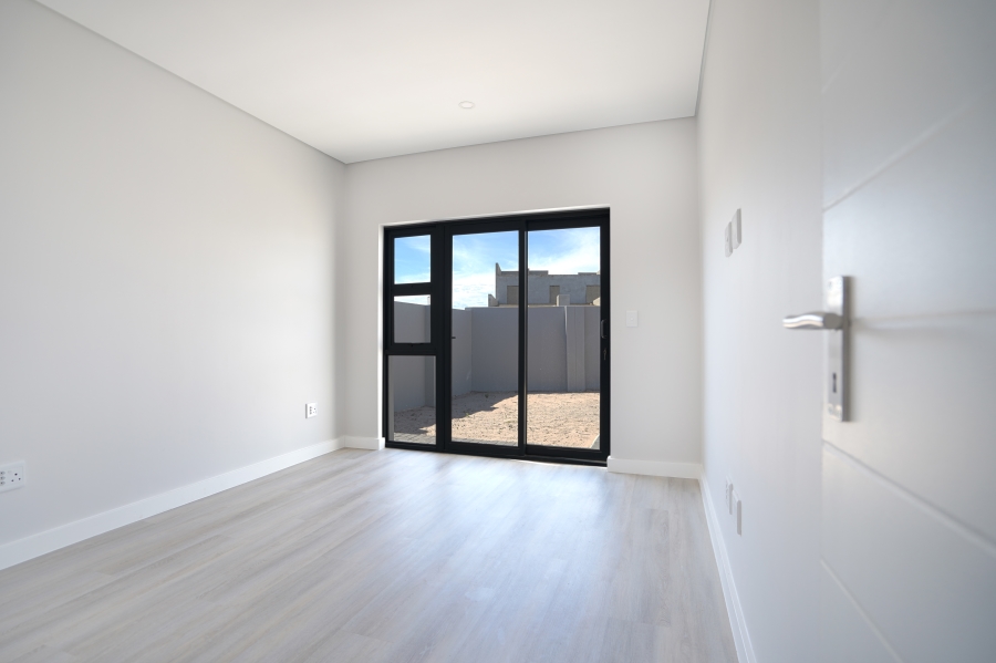 4 Bedroom Property for Sale in Sandown Western Cape